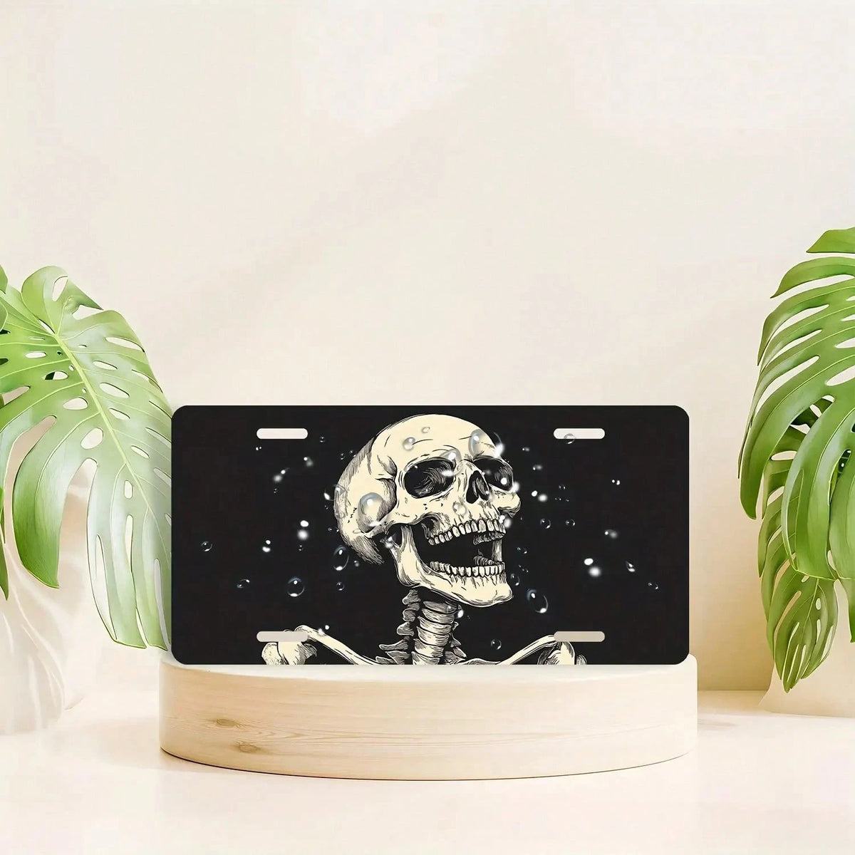 Screaming Skull Aluminum License Plate Cover & Frame- Stylish Black & White Design, Durable Front Car Tag For Men & Women, 12" X 6", Polished Finish, Automotive Exterior Accessory, Novelty License Pl