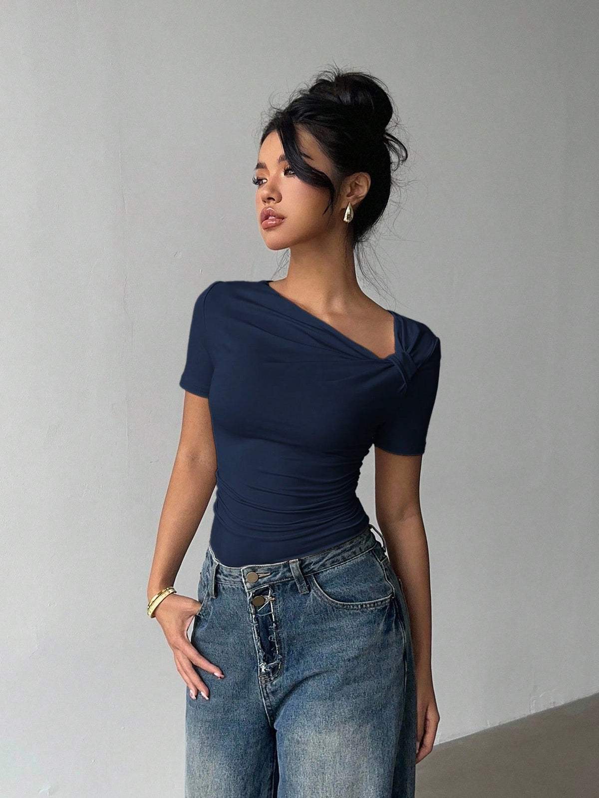 Siren Gaze Asymmetric Neckline Short Sleeve T-Shirt, New Design Fitted Going-Out Top For Women, Summer Casual Blue