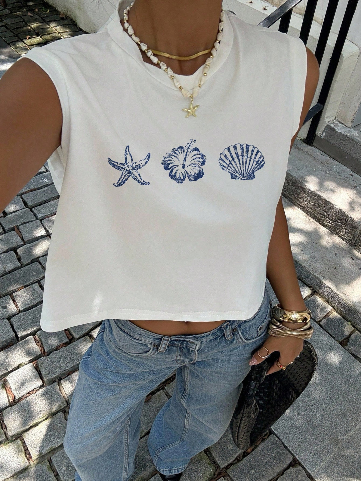 Siren Gaze Dark Grey 62% Cotton Snowflake Printed Sleeveless Round Neck Cropped Tank Top, Casual Summer Streetwear City Break For Women, Y2k Style Top