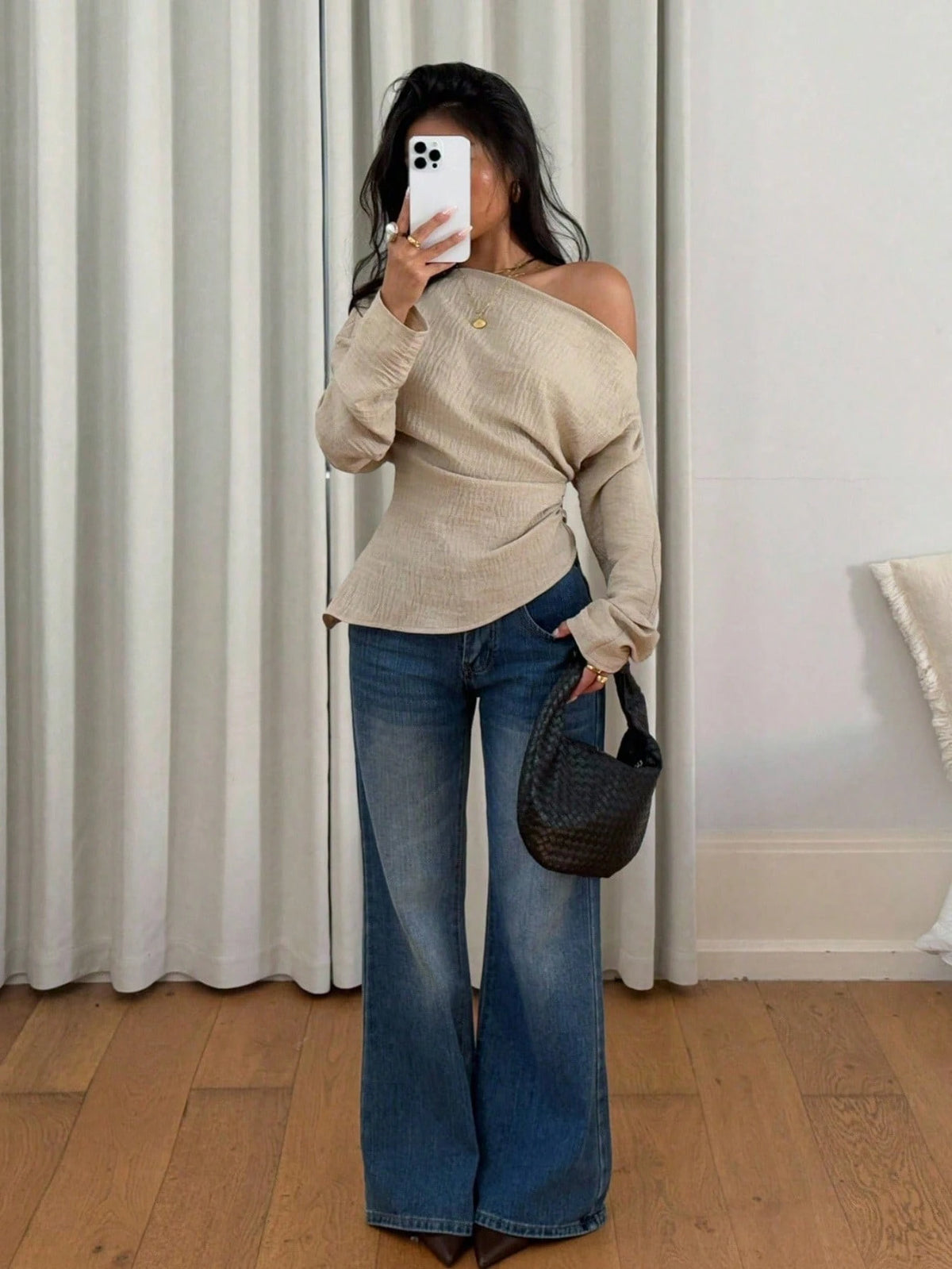 Siren Gaze Light Beige Summer Chic Minimalist Elegant Brunch Date Dinner Women's Asymmetrical Shoulder Linen Shirt Fashionable Solid Color Waist Pleated Tops
