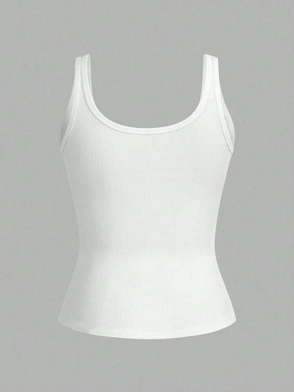 Slaydiva Casual All-Match White Cami Top With Deep U-Neck And Racerback