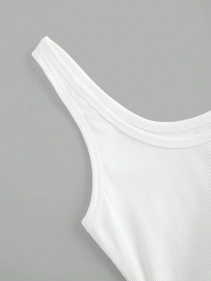 Slaydiva Casual All-Match White Cami Top With Deep U-Neck And Racerback