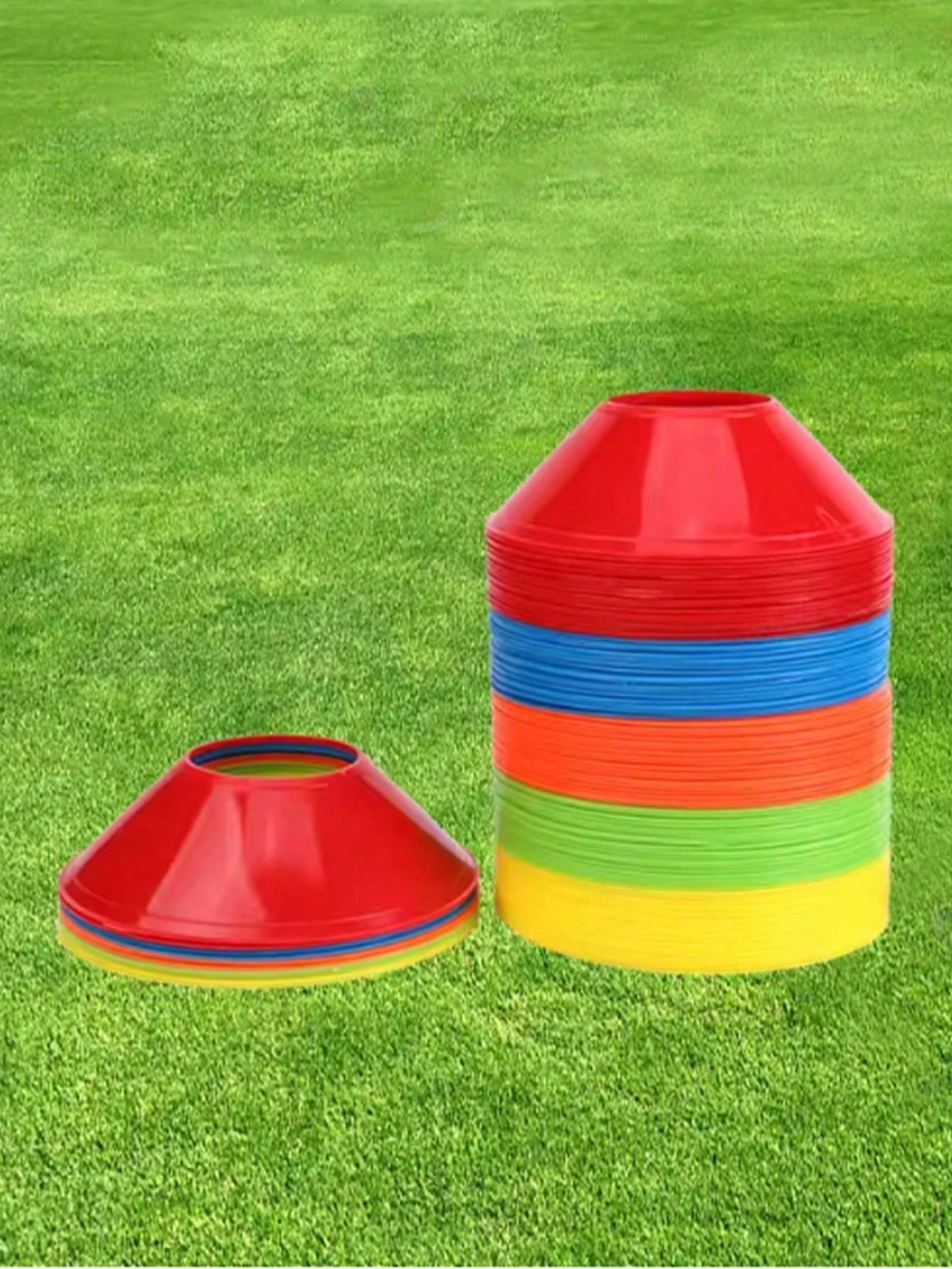 Soccer Training Marker Discs Set, RANDOM COLORS (Color Received At Random), Available In 50/30/10‑Piece Options, With Black Storage Mesh Bag, Round Flat Field Markers For Football,Soccer,Basketball,Sp