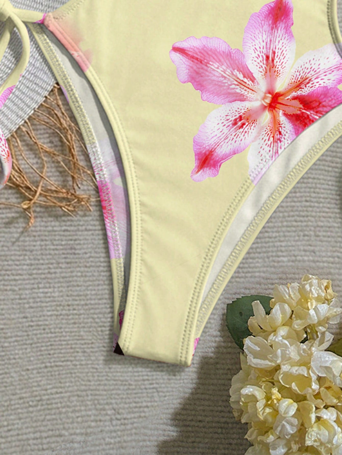 Soleia Women's Yellow Halter Neck Tie Retro Floral Print Swimsuit,Front Hollow Water Drop & Fashionable Summer,Beach,Holiday,Vacation,Casual,Holiday