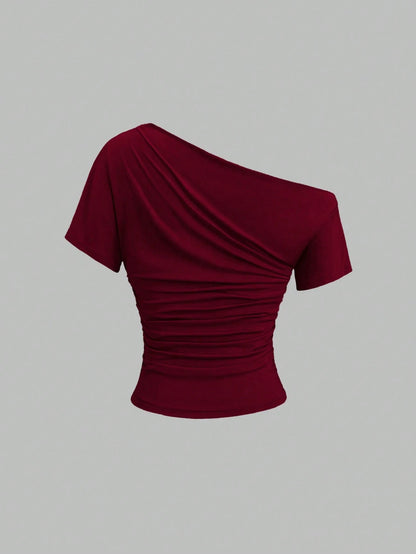 Sweetra New Spring/Summer Women's Stylish High Street Chic Asymmetric Shoulder Slim Fit Sporty Versatile Comfortable Casual T-Shirt