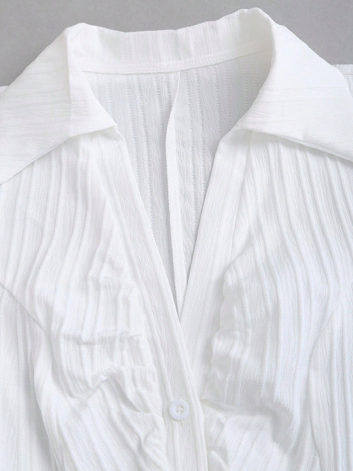 Sweetra Women's Elegant V-Neck Single-Breasted White Striped Short Sleeve Blouse, Spring/Summer