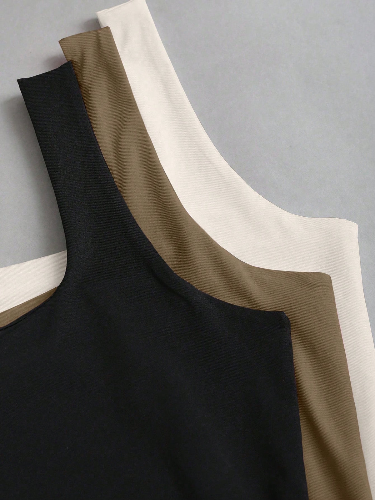 Sweetra Women Square Neck Pleated Fitted Tank Top