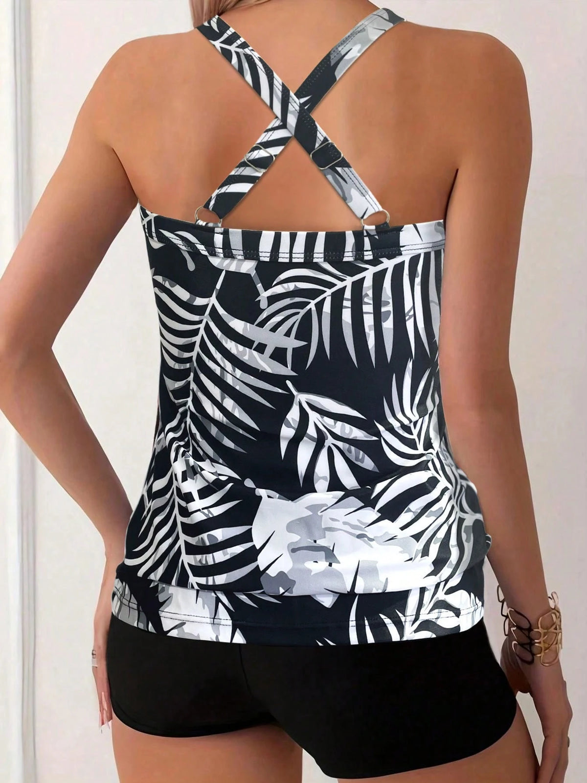 Tropical Plants & Leaves Print Tankini Top And Boyshorts Bottom Athletic Tankini Summer Vacation Beach Black
