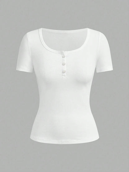 Tseoso 95% Cotton Women's Henley Short Sleeve T-Shirt,All White,Summer,Casual,Everyday Soft Girl Clean Girl Retro Streetwear Top For Sports & Yoga,Club,Gym