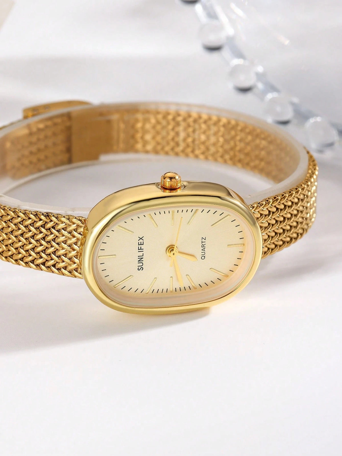 Vintage Oval Watch With Exquisite Small Dial, Fashionable Design For Women, Wheat-Stem Strap