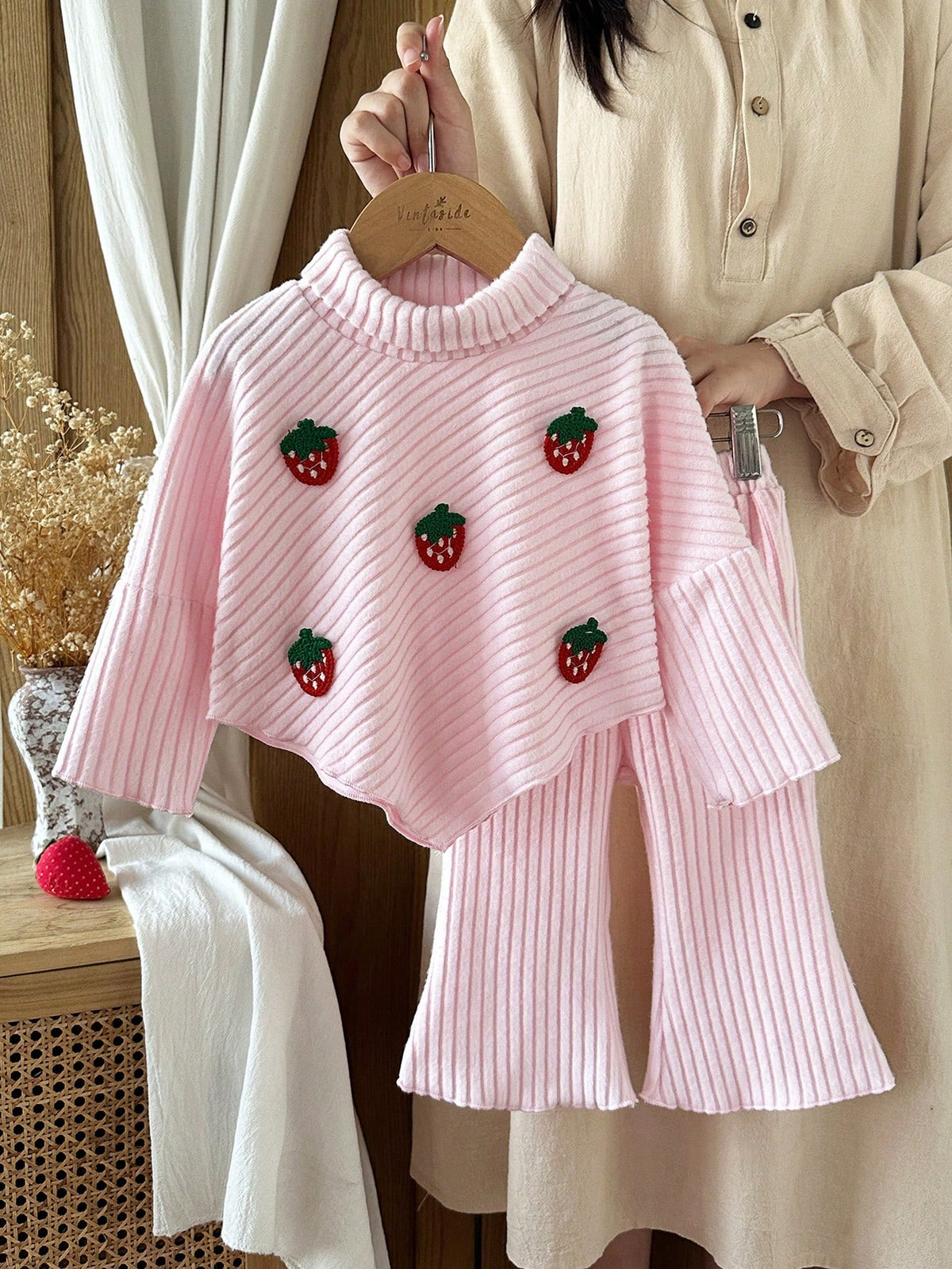 Vintaside Kids Baby Girl 0-3 Years Autumn Embroidered Strawberry Ribbed Knit Long Sleeve Top And Flare Pants Set, Pink, Suitable For Daily Wear, High Neck Casual Everyday Outfit