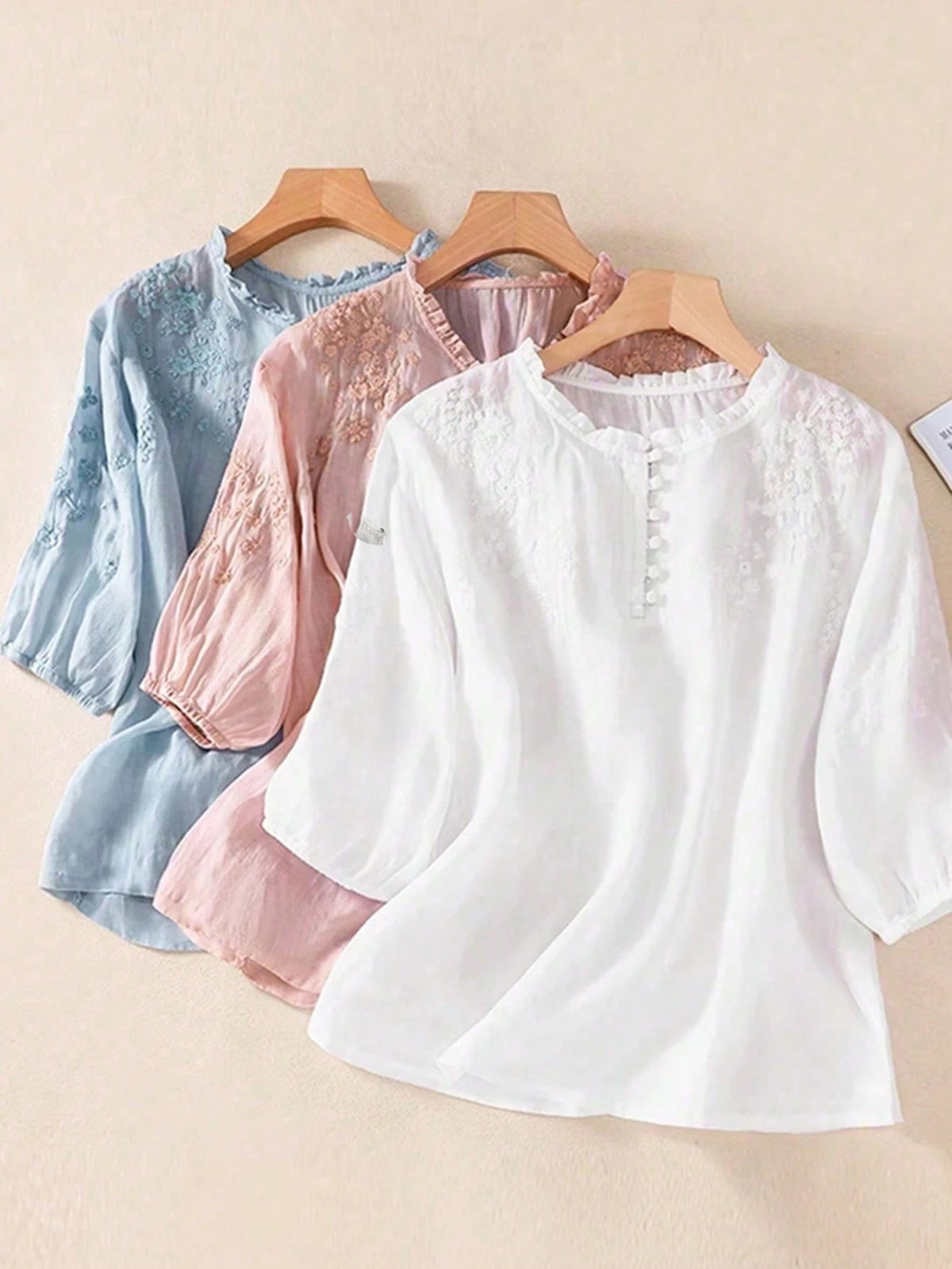 Women's Casual Shirt, Embroidered Loose Bohemian Retro Mid-Sleeve Blouse, Solid Color, Summer/Autumn White Spring