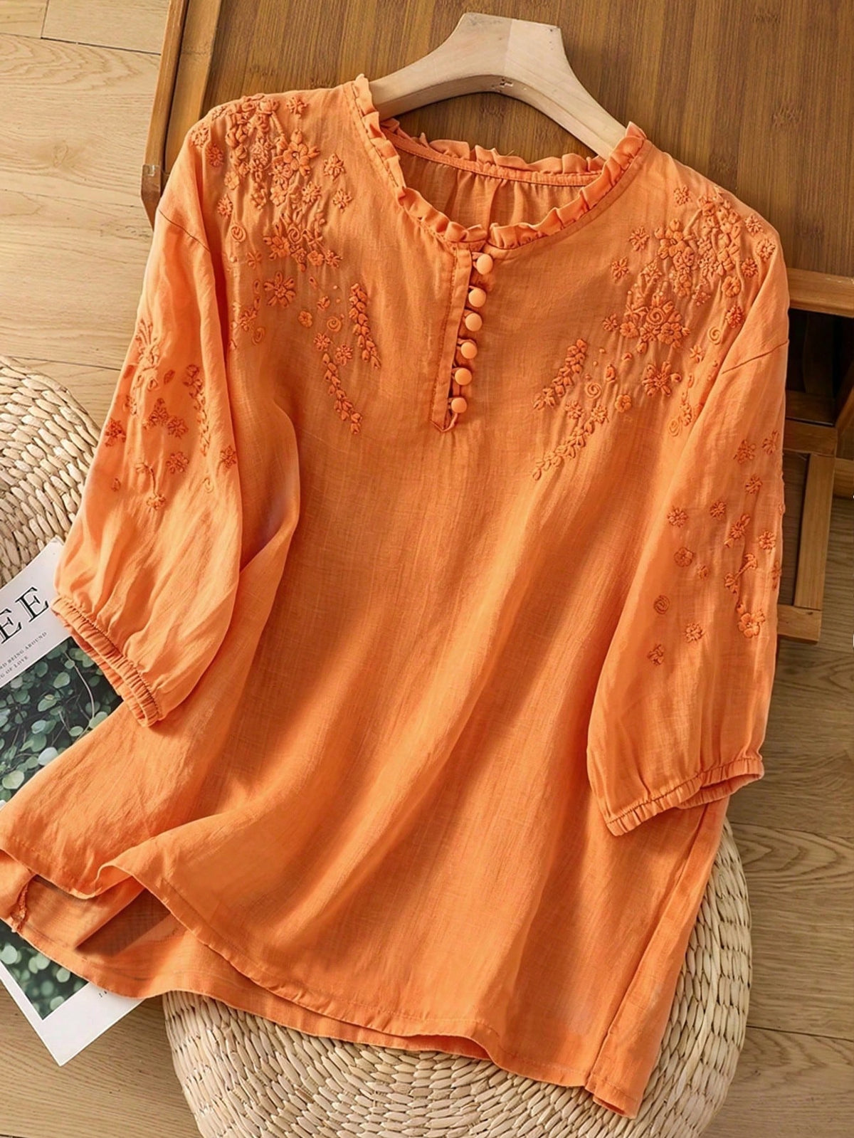 Women's Casual Shirt, Embroidered Loose Bohemian Retro Mid-Sleeve Blouse, Solid Color, Summer/Autumn White Spring