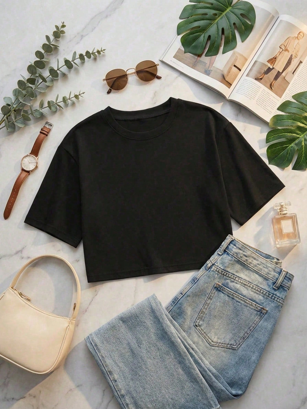 Women's Loose Round Neck Short Sleeve Casual Top Black Summer