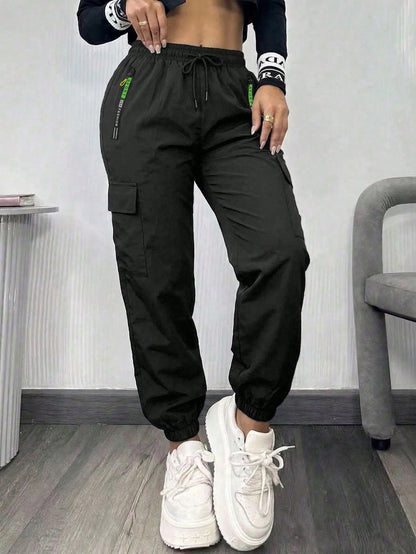 Women's Outdoor Cargo Pants, Lightweight Casual Sports Trousers With Large Pockets For Spring/Summer, Suitable For Outdoor Hiking And Daily Wear, With Zipper Pockets And Drawstring Black