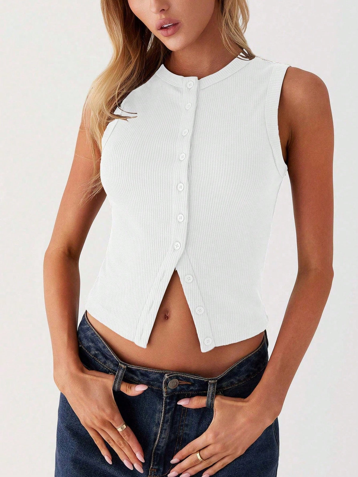 Women's Summer New Arrival Minimalist Fashion Fitted Button Camisole, Casual Versatile Black Top