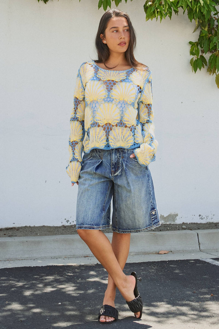 Women's Crochet Lace Seashell Scalloped Knit Top (Final Sale)