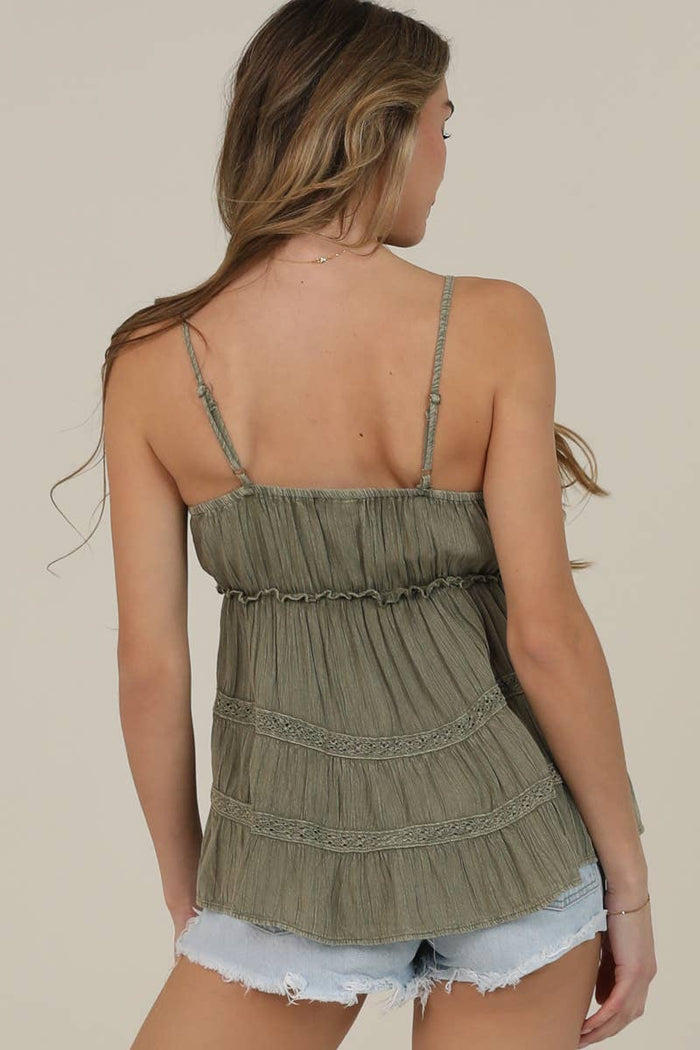 Women’s Lace Trim V-Neck Cami Tank Top - Cactus