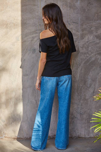Women's One Shoulder Pin Tuck Top - Black