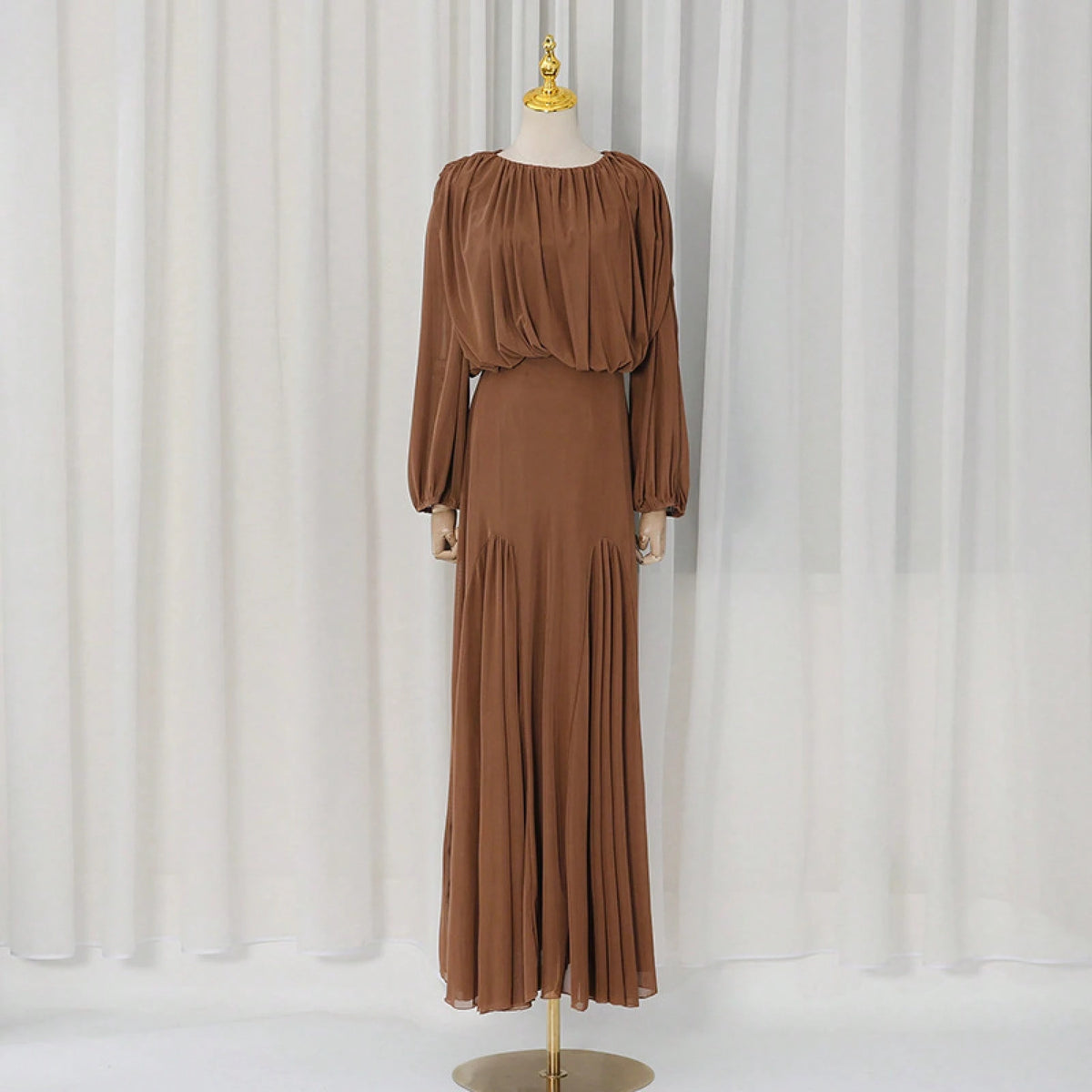 Womens Pleated Bubble Sleeve Chiffon Maxi Dress Minimal Bridesmaid Resort Wear Flowy Light Chiffon Floor Length A Line Silhouette Wedding Ceremony And