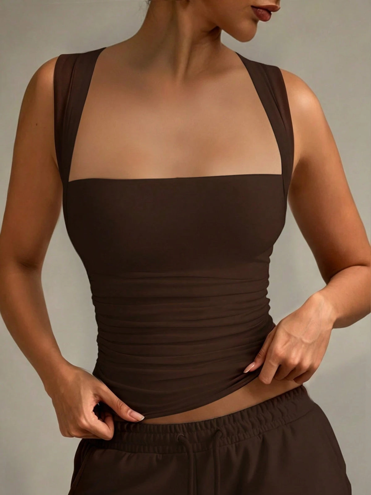 XLLAIS Fashionable Collared White Casual Vacation Fitted Tank Top, Suitable For All Seasons Summer, Clean Girl Aesthetic