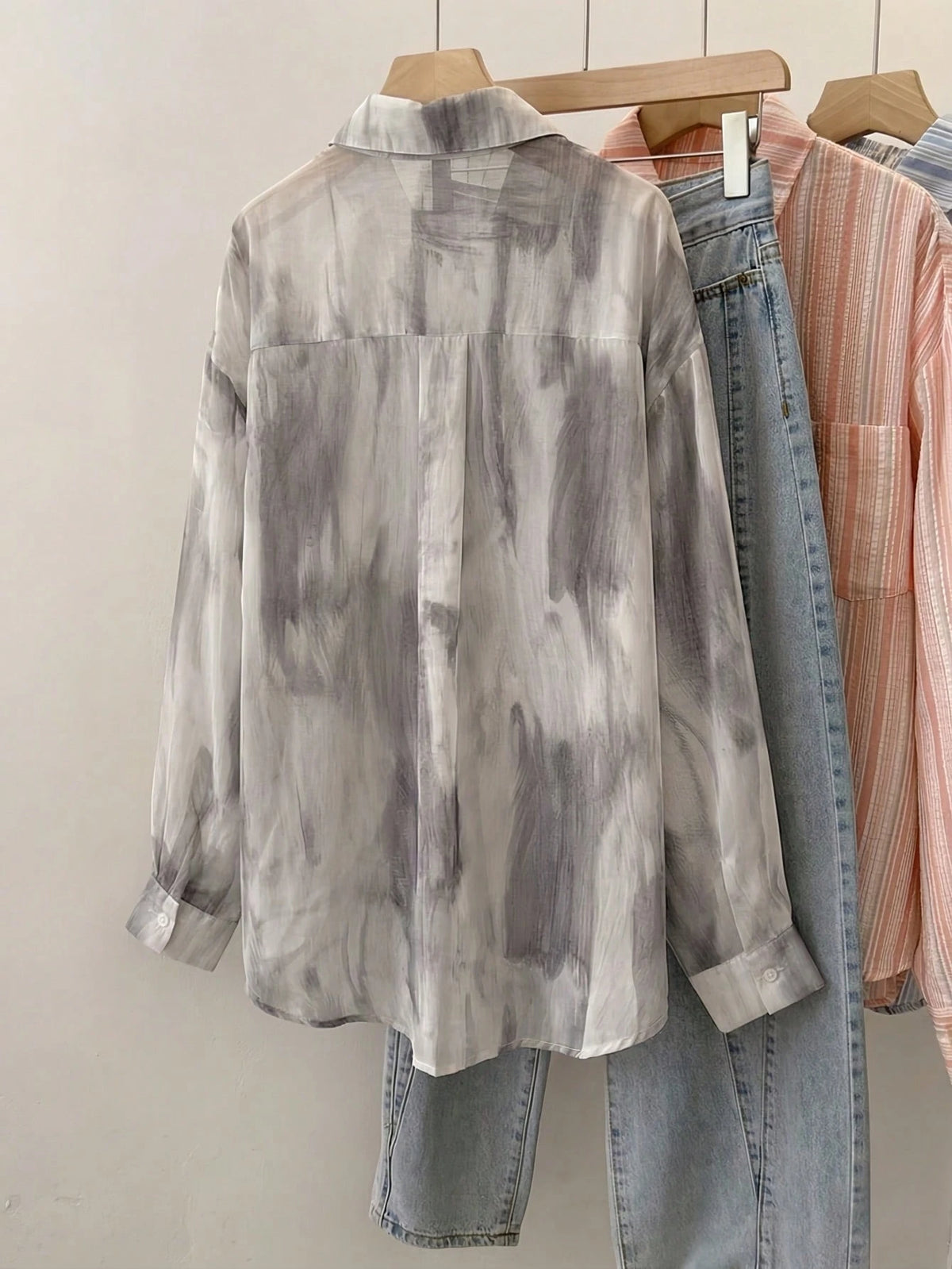YUXIN Women's Sweet Tie-Dye Lightweight Sheer Blouse, Loose Breathable Long Sleeve Top, Suitable For Casual Outings And Vacations, Spring/Summer