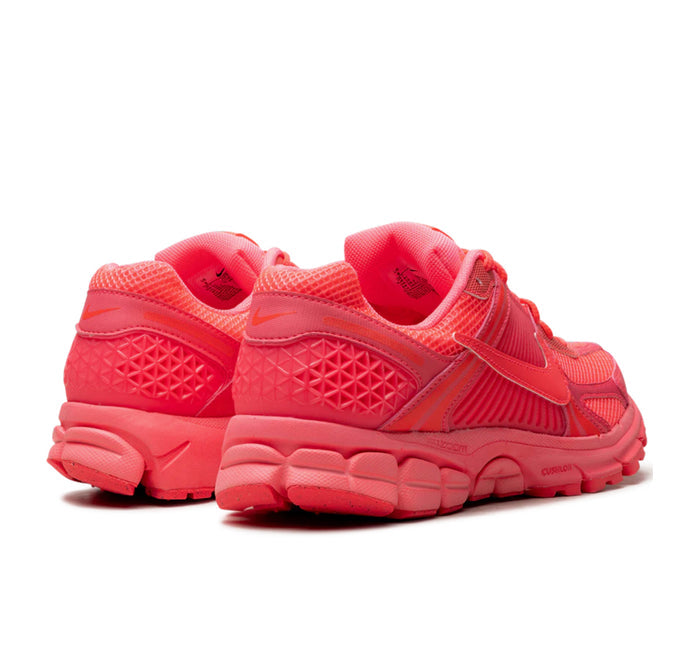 Nike Zoom Vomero 5 Hot Punch